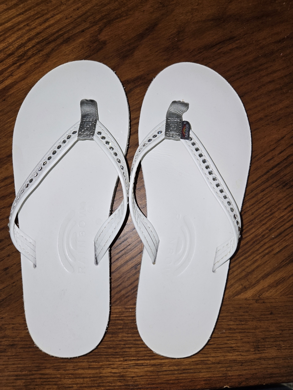 New Rainbow White Rhinestone Flip Flop Sandals Size Small 6-6.5